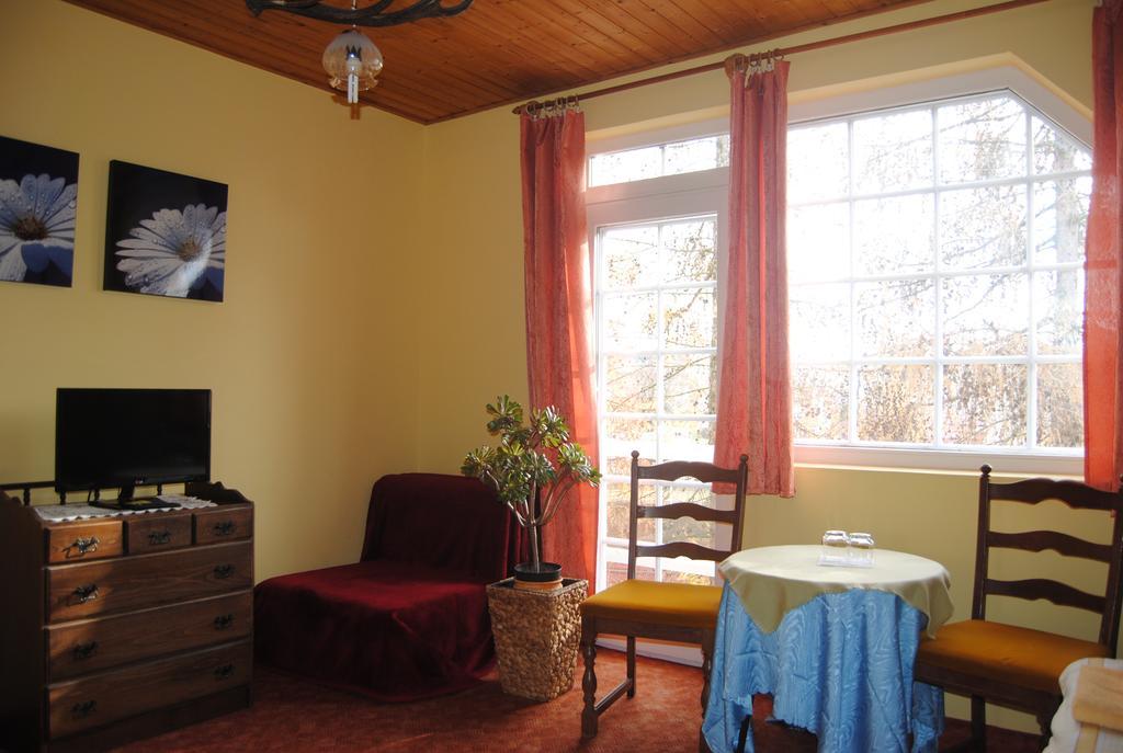 Villa Hedi Panzió Dunakiliti Esterno foto